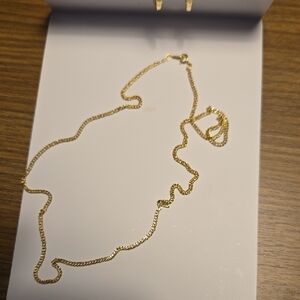 Elegant Gold Chain Necklace